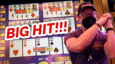 HITTING QUADS!! Double Double Bonus Five Play Video Poker