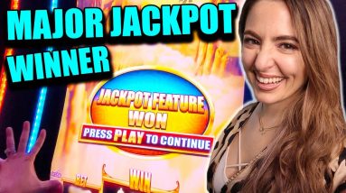 I LAND the MAJOR JACKPOT on a $5/SPIN in VEGAS!