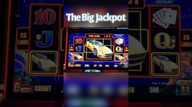 $4,500 in the Bank with David Dobrik| The Big Jackpot #shorts